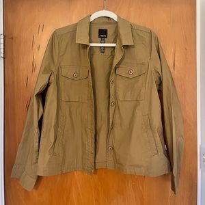 Vuori women’s camel shirt jacket